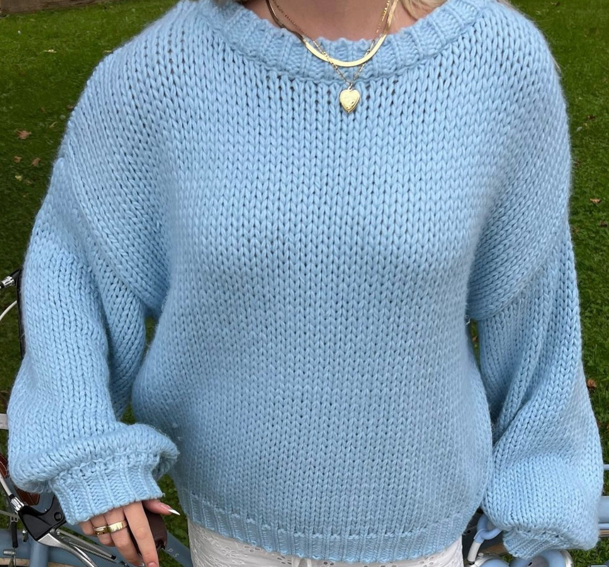 Sophia - Blue knitted sweater